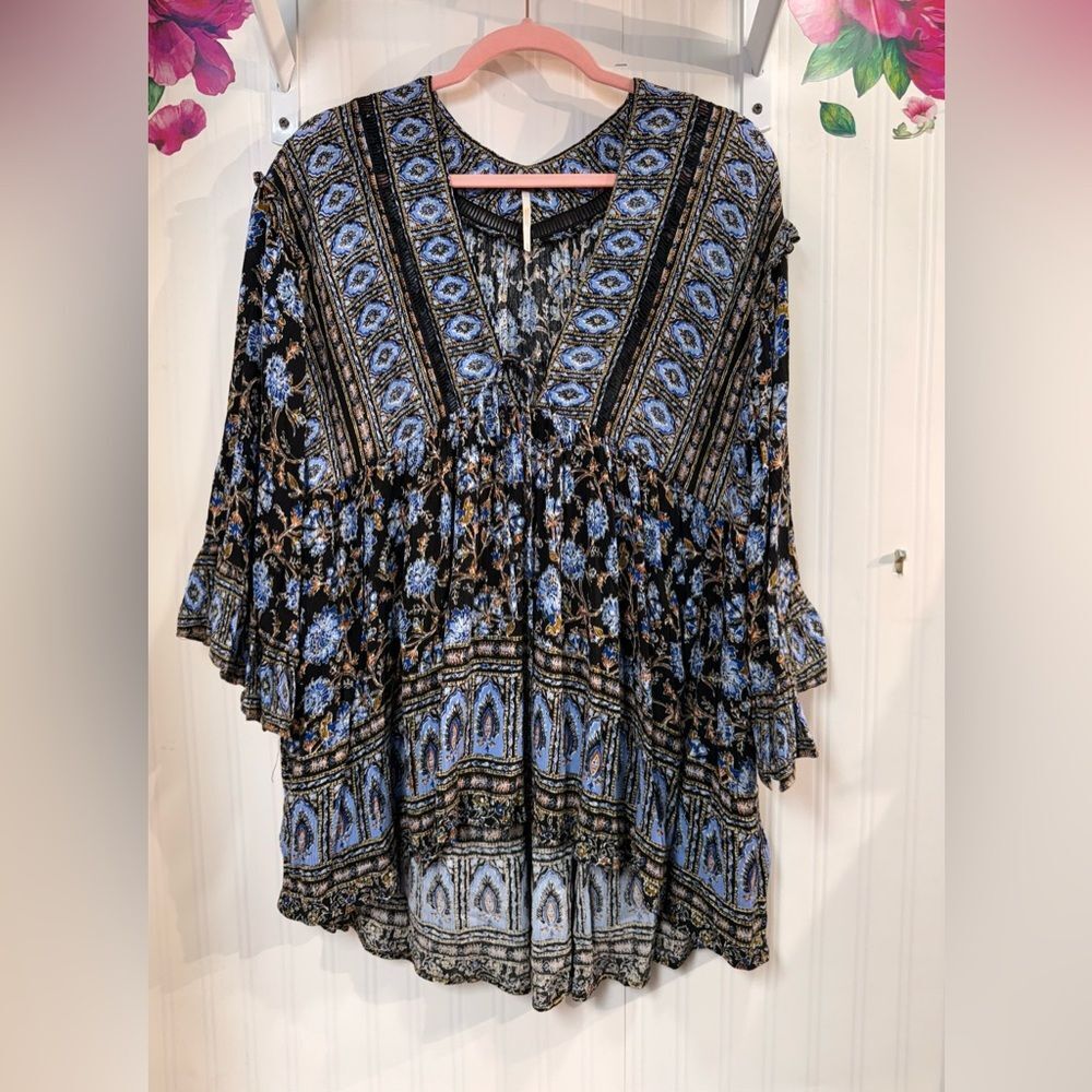 Free People Moonlight Dance Printed
Tunic Top Sz M - Picture 8 of 14